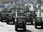 Miles de tractores protestan en Valencia para denunciar su &quot;situaci&oacute;n l&iacute;mite&quot;.