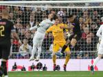 El gol de Gabriel Jes&uacute;s ante Sergio Ramos en el Madrid - CIty.