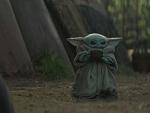 'The Mandalorian': As&iacute; contribuy&oacute; Bryce Dallas Howard al meme de Baby Yoda bebiendo