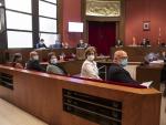 Acusados en el juicio de la Mesa del Parlament del 2017 en el TSJC, Llu&iacute;s Corominas, Anna Sim&oacute;, Ramona Barrufet, Llu&iacute;s Guin&oacute; y Mireia Boya.