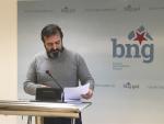 El diputado del BNG Lu&iacute;s Bar&aacute; en una rueda de prensa ofrecida en el Parlamento de Galicia
