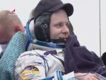 El cosmonauta Ivan Vagner tras salir de la Soyuz.