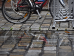 La lluvia puede provocar situaciones de riesgo para los ciclistas y usuarios de VMP.