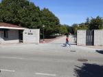Entrada de la escuela Bell-lloc de Girona, uno de los centros afectados.