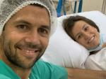 Fernando Verdasco y Ana Boyer en el hospital.
