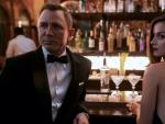 Daniel Craig y Ana de Armas en 'Sin tiempo para morir'