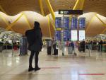 Viajeros en la terminal T4 del Aeropuerto Adolfo Su&aacute;rez Madrid-Barajas.