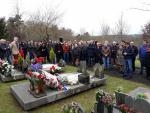Archivo - El PSE-EE de Gipuzkoa recuerda en el cementerio de Lasarte-Oria (Gipuzkoa) al edil socialista de este municipio Froil&aacute;n Elespe, asesinado por ETA