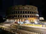 El Coliseo de Roma, apagado este s&aacute;bado.