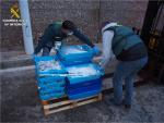Sucesos.- La Guardia Civil interviene 110 kilos de pescado inmaduro dentro de un barco en Altea