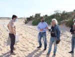 Ayuntamiento de Barbate solicita la retirada urgente de la arena acumulada en la carretera del Faro de Trafalgar