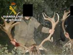 Trofeos de caza del grupo criminal que organizaba eventos de caza mayor en varias provincias-