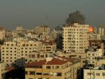 Israel alcanza instalaciones de Ham&aacute;s en Gaza, que informa de siete muertos