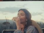 Kendall Jenner en el anuncio de su nuevo tequila.
