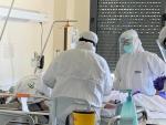 Coronavirus.- Los hospitales de Huelva mantienen cinco alas destinadas a pacientes covid