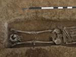Uno de los esqueletos decapitados descubiertos.