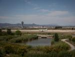 Un estudio avisa de la preocupación en el Delta del Llobregat por la ampliación del aeropuerto