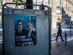 Imagen de un poster vandalizado del partido de ultraderecha RN, liderado por Marine Le Pen.