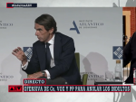 Antonio Garc&iacute;a Ferreras se muestra muy enfadado con Aznar.