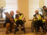 Logroño homenajea a sus abuelos, Germán González, de 103 años, y María Fernández, de 104