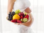 Lavar frutas durante el embarazo