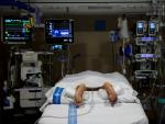 Poner a pacientes boca abajo reduce necesidad de intubaci&oacute;n y su mortalidad