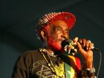 Lee 'Scratch' Perry, artista jamaicano de reggae.