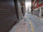 Calle Teniente Pacheco, en Ceuta, donde una ni&ntilde;a de dos a&ntilde;os ha ca&iacute;do desde un segundo piso.