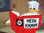 El pato Donald leyendo el Mein Kampf, libro de Hitler.
