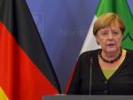 Merkel, dispuesta a hablar con los talib&aacute;n por la seguridad de los colaboradores