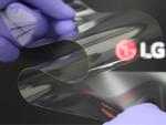 LG fabrica paneles OLED rígidos y flexibles.