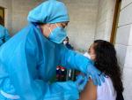 Coronavirus.-La Junta vacuna este viernes en la capital y la provincia a casi 400 personas con la tercera dosis
