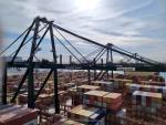 El Puerto de València gestionó 3.000 contenedores de exportación al día en agosto, un 6% más que en 2020