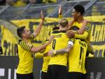 Los jugadores del Borussia Dortmund celebran un gol.