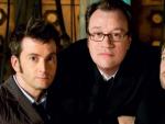 Russell T. Davies con sus doctores