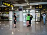 El Gobierno suprime la limitaci&oacute;n de acceso a las terminales de los aeropuertos