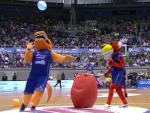El Mundial de globos de Ibai y Piqué llega a la ACB con un divertido duelo entre mascotas
