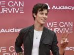 El cantante Shawn Mendes ha acudido al concierto anual 'We can survive' en los Ángeles.