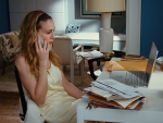 Sarah Jessica Parker, como Carrie Bradshaw, en una escena de 'Sexo en Nueva York'.