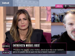 Nuria Roca entrevistando a Miguel Bosé este domingo