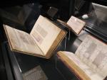 La Biblioteca Nacional expone los códices del 'rey Sabio' Alfonso X, "un adelantado a su tiempo"