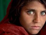 La fotograf&iacute;a de una ni&ntilde;a afgana es uno de sus trabajos m&aacute;s reconocidos.