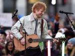 El cantante Ed Sheeran ha protagonizado un concierto en la plaza Rockefeller en Nueva York.