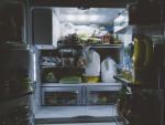 Ciertos alimentos se pueden conservar en la nevera y el congelador tras un corte de luz, pero otros no.