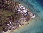 Destrozos del tifón Rai en la isla filipina de Siargao
