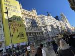 Lona desplegada por Greenpeace en la Gran Vía de Madrid.