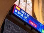 El Ibex 35 abre con caída del 2,7% y se sitúa por debajo de los 8.600
