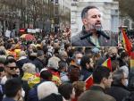 El l&iacute;der de Vox, Santiago Abascal, durante la concentraci&oacute;n en Madrid que ha reunido a unas 2.500 personas este s&aacute;bado.