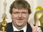 Michael Moore en los Oscar 2003.