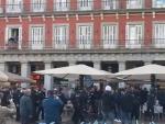 La Polic&iacute;a interviene en la Plaza Mayor por altercados de 'hooligans'